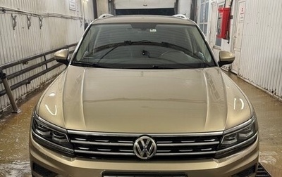 Volkswagen Tiguan II, 2018 год, 3 450 000 рублей, 1 фотография