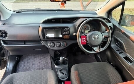 Toyota Vitz, 2019 год, 990 000 рублей, 6 фотография