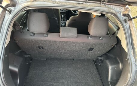 Toyota Vitz, 2019 год, 990 000 рублей, 9 фотография