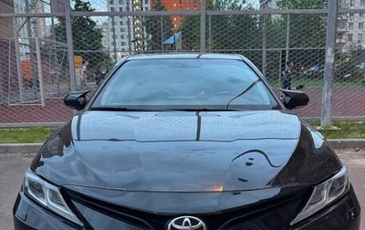 Toyota Camry, 2021 год, 2 800 000 рублей, 1 фотография