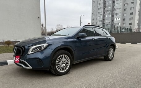 Mercedes-Benz GLA, 2019 год, 1 850 000 рублей, 1 фотография