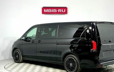 Mercedes-Benz V-Класс, 2024 год, 19 080 000 рублей, 39 фотография