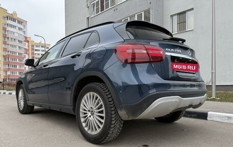 Mercedes-Benz GLA, 2019 год, 1 850 000 рублей, 4 фотография