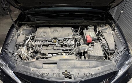 Toyota Camry, 2021 год, 2 800 000 рублей, 8 фотография