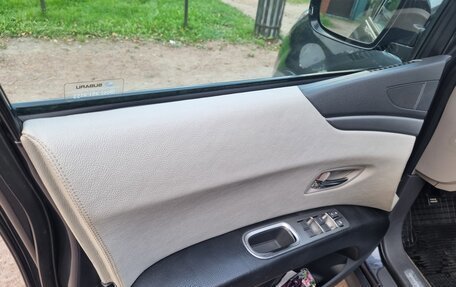 Subaru Tribeca I рестайлинг, 2007 год, 850 000 рублей, 13 фотография