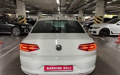 Volkswagen Passat B8 рестайлинг, 2019 год, 2 450 000 рублей, 7 фотография