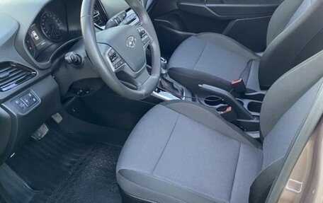 Hyundai Solaris II рестайлинг, 2021 год, 1 550 000 рублей, 7 фотография