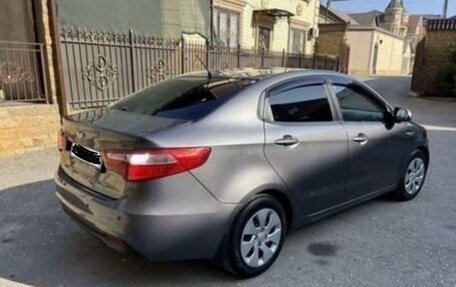 KIA Rio III рестайлинг, 2013 год, 800 000 рублей, 4 фотография