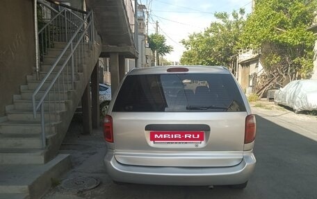 Dodge Caravan IV, 2004 год, 445 000 рублей, 3 фотография