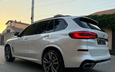 BMW X5, 2019 год, 6 900 000 рублей, 4 фотография