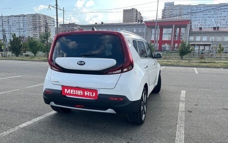KIA Soul III, 2020 год, 2 000 000 рублей, 8 фотография