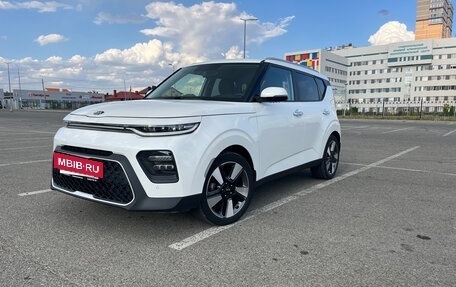 KIA Soul III, 2020 год, 2 000 000 рублей, 14 фотография