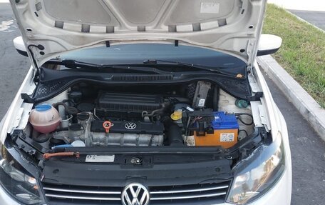 Volkswagen Polo VI (EU Market), 2012 год, 600 000 рублей, 13 фотография