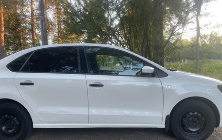 Volkswagen Polo VI (EU Market), 2012 год, 600 000 рублей, 24 фотография