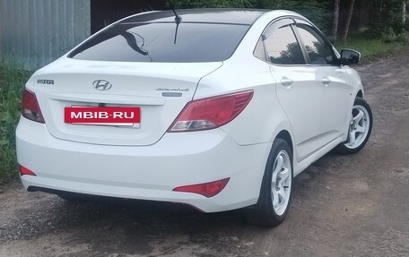 Hyundai Solaris II рестайлинг, 2015 год, 1 200 000 рублей, 5 фотография