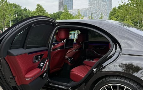 Mercedes-Benz S-Класс, 2023 год, 22 000 000 рублей, 11 фотография
