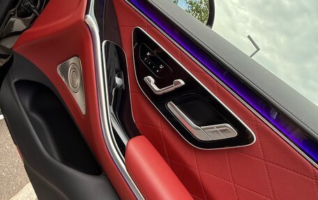 Mercedes-Benz S-Класс, 2023 год, 22 000 000 рублей, 25 фотография