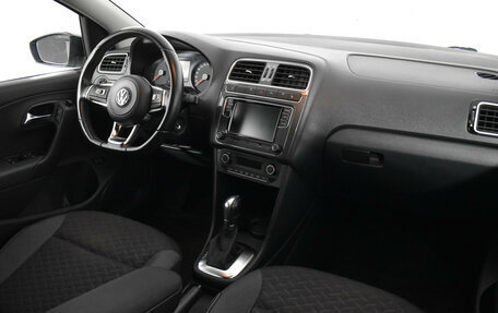 Volkswagen Polo VI (EU Market), 2019 год, 1 090 000 рублей, 10 фотография