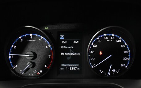 Toyota RAV4, 2017 год, 2 200 000 рублей, 14 фотография