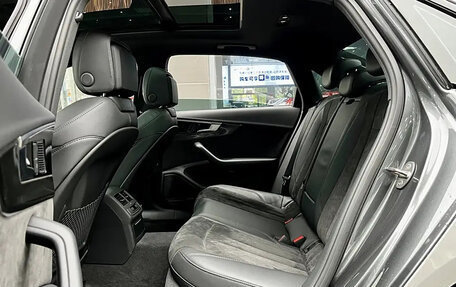 Audi A4, 2022 год, 2 700 777 рублей, 13 фотография