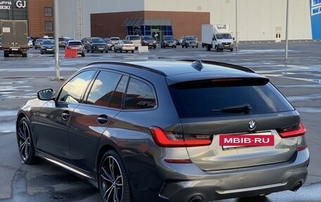 BMW 3 серия, 2020 год, 4 000 000 рублей, 3 фотография