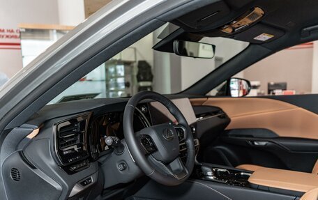 Lexus RX IV рестайлинг, 2024 год, 11 850 000 рублей, 9 фотография