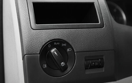 Volkswagen Caravelle T5, 2011 год, 1 620 000 рублей, 7 фотография