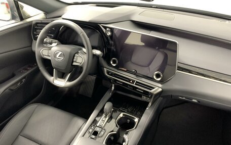 Lexus RX IV рестайлинг, 2024 год, 11 850 000 рублей, 10 фотография