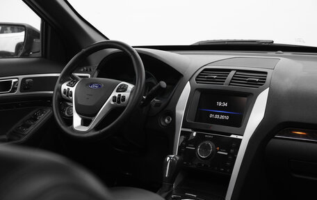 Ford Explorer VI, 2012 год, 1 750 000 рублей, 17 фотография