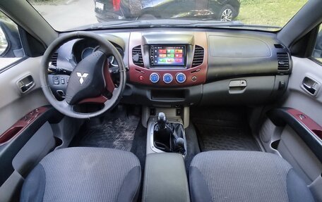 Mitsubishi L200 IV рестайлинг, 2008 год, 1 080 000 рублей, 16 фотография