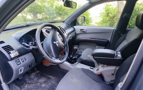 Mitsubishi L200 IV рестайлинг, 2008 год, 1 080 000 рублей, 24 фотография