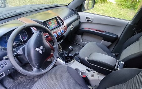 Mitsubishi L200 IV рестайлинг, 2008 год, 1 080 000 рублей, 25 фотография