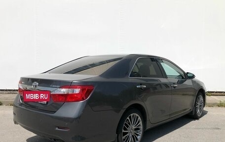 Toyota Camry, 2012 год, 1 650 000 рублей, 2 фотография