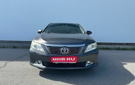 Toyota Camry, 2012 год, 1 650 000 рублей, 6 фотография