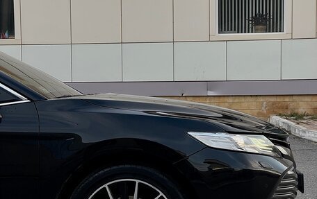 Toyota Camry, 2020 год, 3 190 000 рублей, 14 фотография