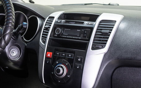 KIA Venga I, 2011 год, 549 000 рублей, 10 фотография