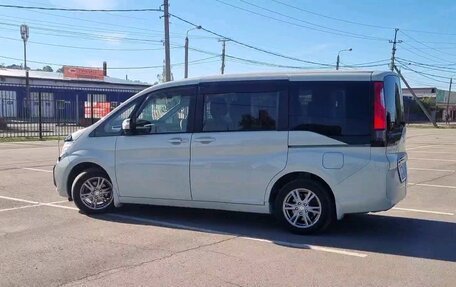 Honda Stepwgn IV, 2015 год, 1 500 000 рублей, 6 фотография