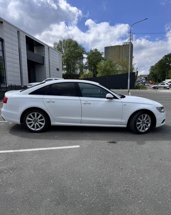 Audi A6 C7, 2012 год, 1 665 000 рублей, 5 фотография