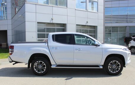 Mitsubishi L200 IV рестайлинг, 2023 год, 4 800 000 рублей, 7 фотография