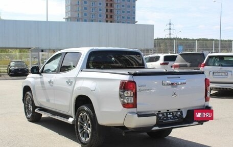 Mitsubishi L200 IV рестайлинг, 2023 год, 4 800 000 рублей, 3 фотография