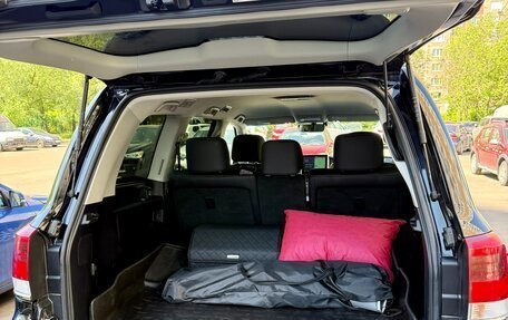 Toyota Land Cruiser 200, 2018 год, 6 790 000 рублей, 18 фотография