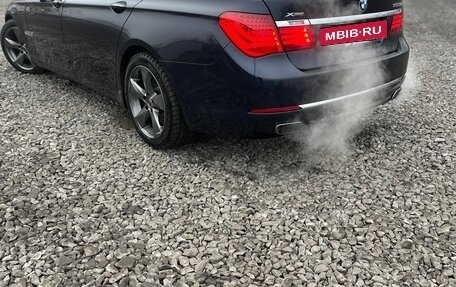 BMW 7 серия, 2013 год, 1 700 000 рублей, 16 фотография