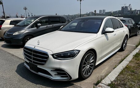 Mercedes-Benz S-Класс, 2022 год, 7 000 000 рублей, 3 фотография