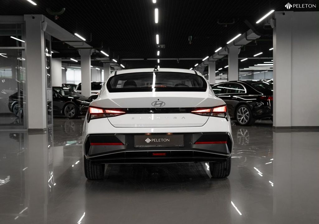 Hyundai Elantra, 2024 год, 2 450 000 рублей, 6 фотография