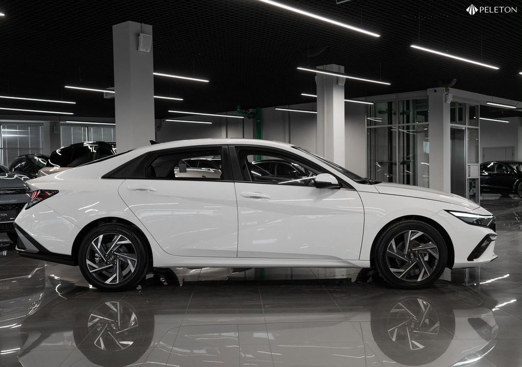 Hyundai Elantra, 2024 год, 2 450 000 рублей, 7 фотография