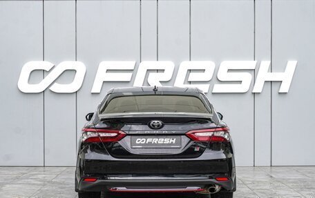 Toyota Camry, 2021 год, 2 630 000 рублей, 4 фотография