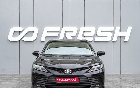Toyota Camry, 2021 год, 2 630 000 рублей, 3 фотография