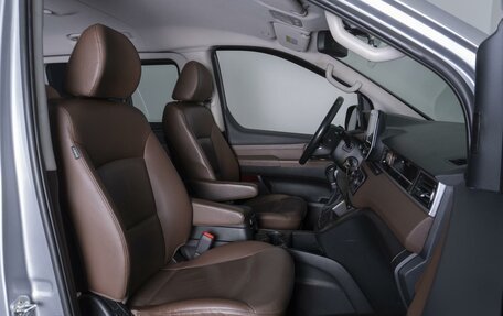 Hyundai Grand Starex Grand Starex I рестайлинг 2, 2019 год, 3 990 000 рублей, 8 фотография