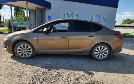 Opel Astra J, 2012 год, 880 000 рублей, 1 фотография
