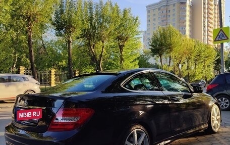 Mercedes-Benz C-Класс, 2013 год, 2 100 000 рублей, 14 фотография
